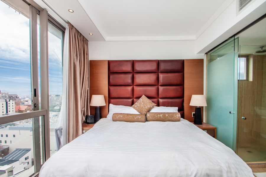 2 Bedroom Property for Sale in Cape Town City Centre Western Cape